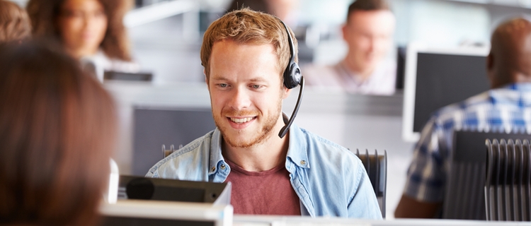 Stimmtraining: So überzeugen Sie Kunden am Telefon