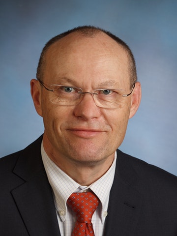 Portrait von Ronald Schlager, Experte für Kommunikationstechnologien